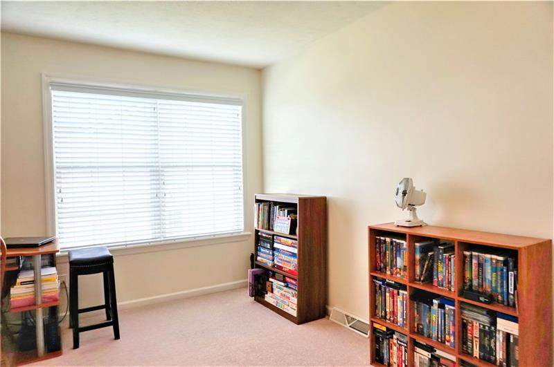 138 Wyncrest Drive Butler, PA 16001 - Photo 22 of 25 Lots of natural light throughout!