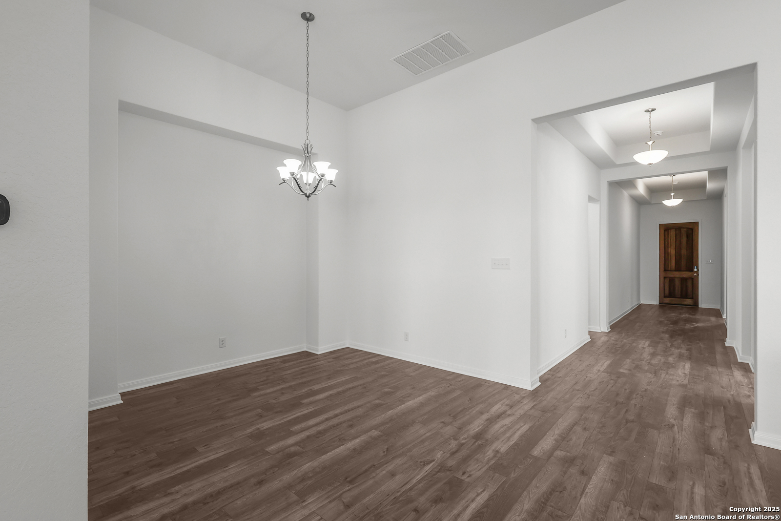 2907 Eagle Rise San Antonio, TX 78245 - Photo 7 of 32