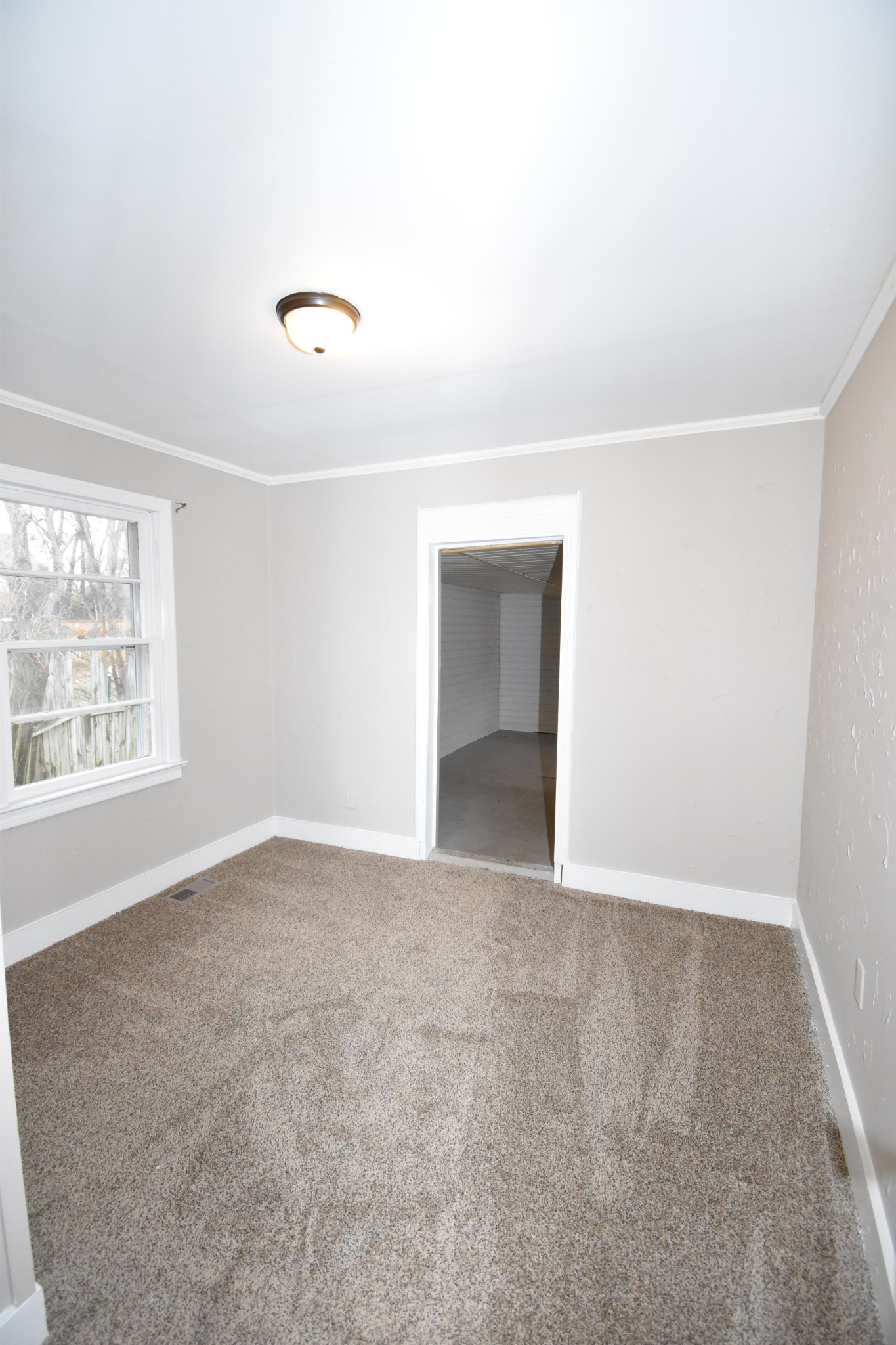 141 West Rossview Road Clarksville, TN 37040 - Photo 11 of 16