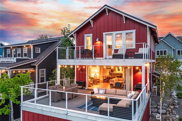$1,989,000 | 350 Porcupine Lane, Chelan, WA 98816