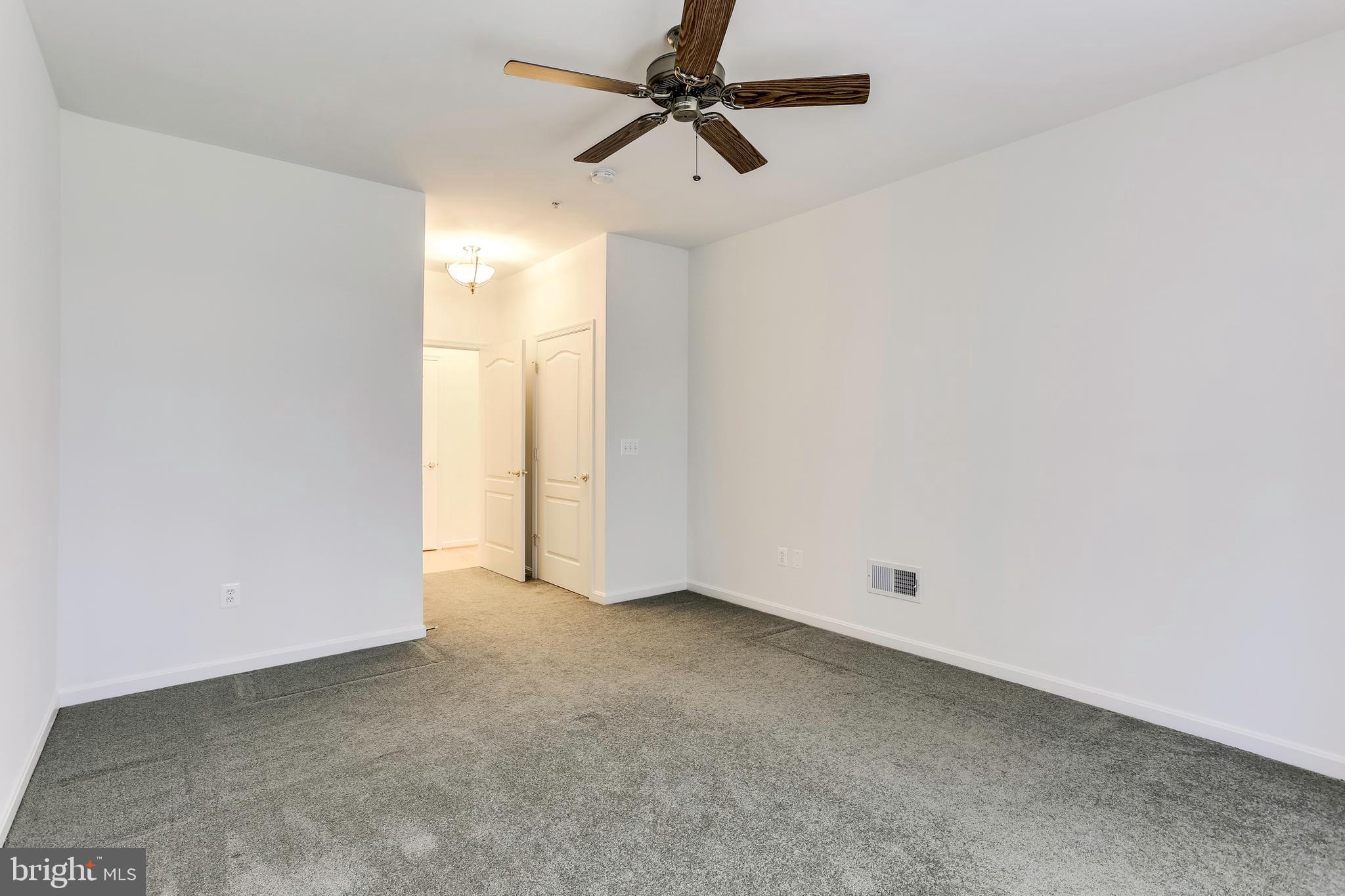 7305 Brookview Road, Unit 105 Elkridge, MD 21075 - Photo 22 of 39 Second bedroom