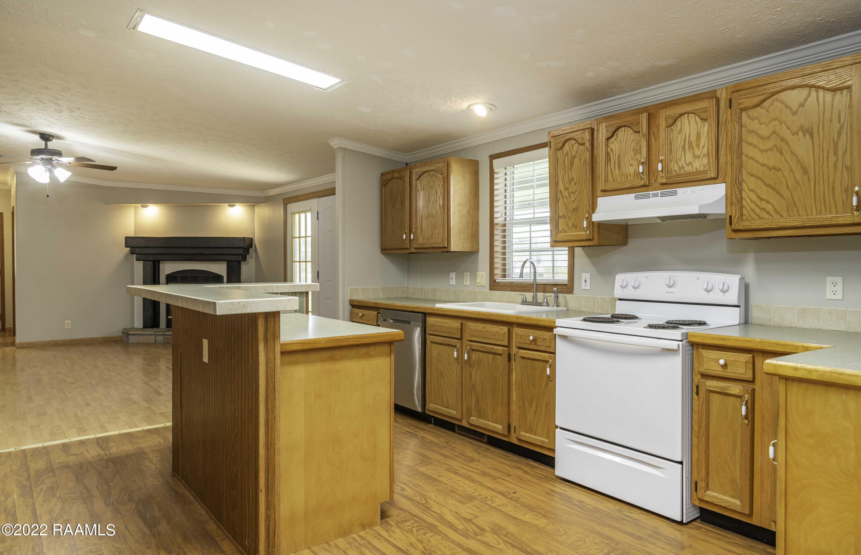2404 Allen Road Maurice, LA 70555 - Photo 11 of 34 Kitchen 2