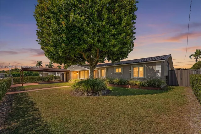 $975,000 | 9567 Southwest 59th Terrace, Miami, FL 33173