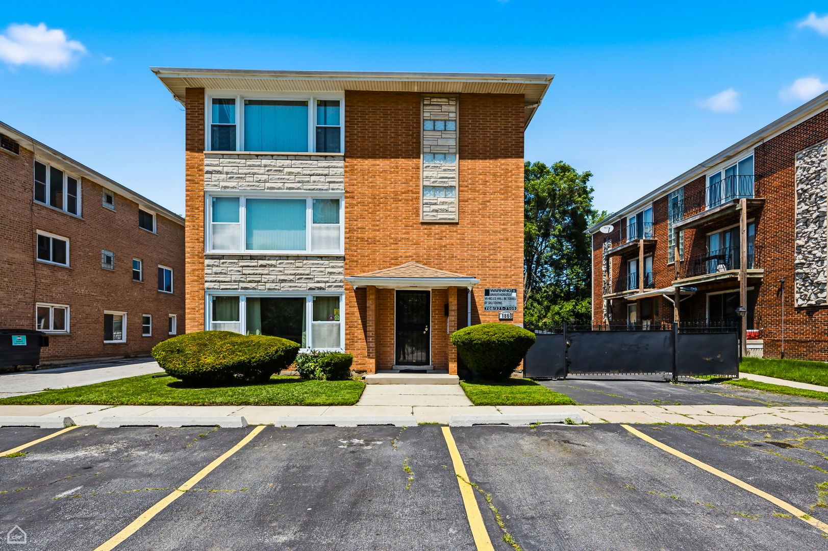1860 State Street Calumet City, IL 60409 - Photo 1 of 35