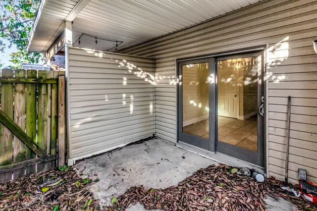 a view of a entrance to house
