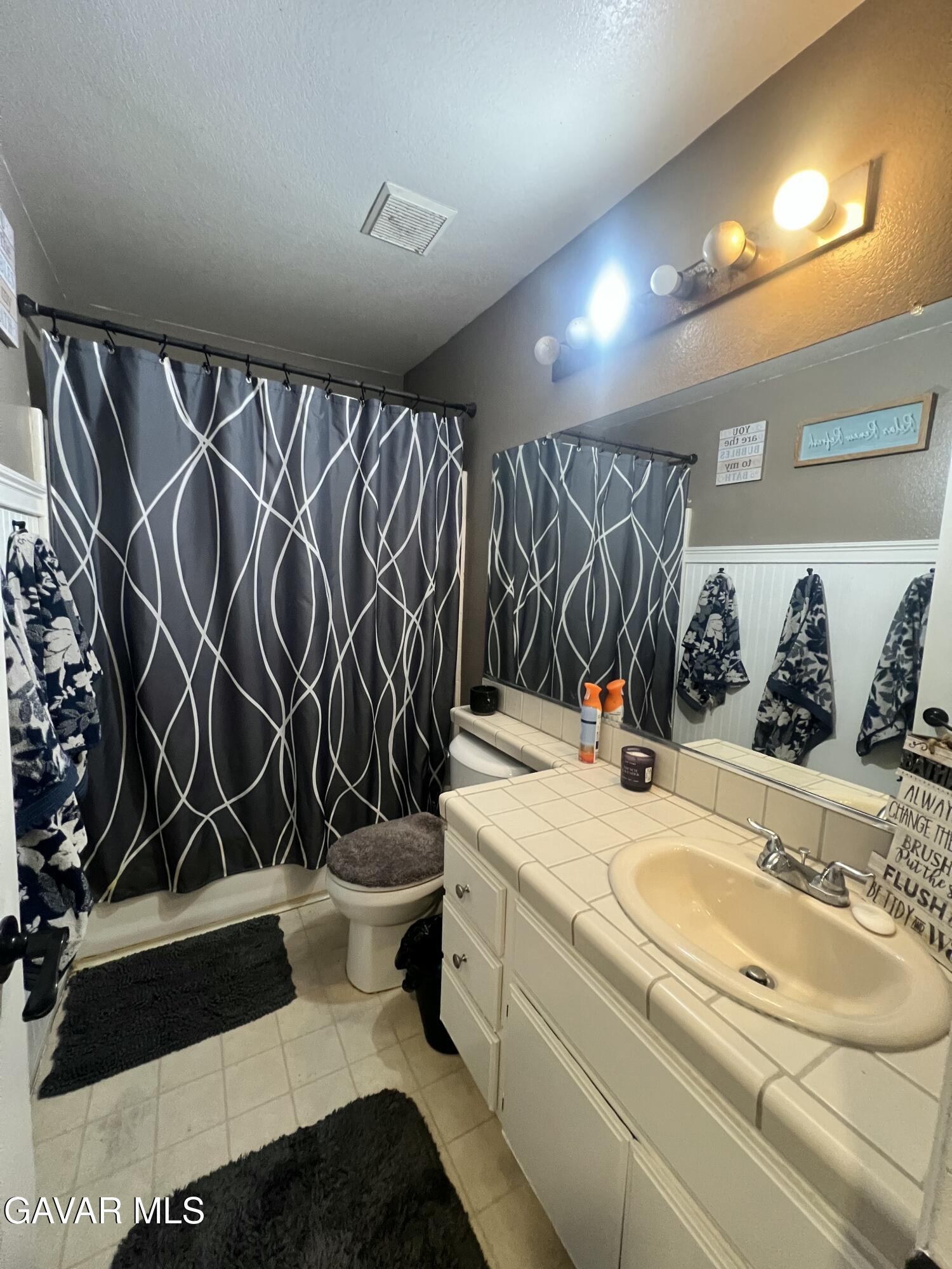 2428 Dixie Street Rosamond, CA 93560 - Photo 18 of 29 IMG_5713