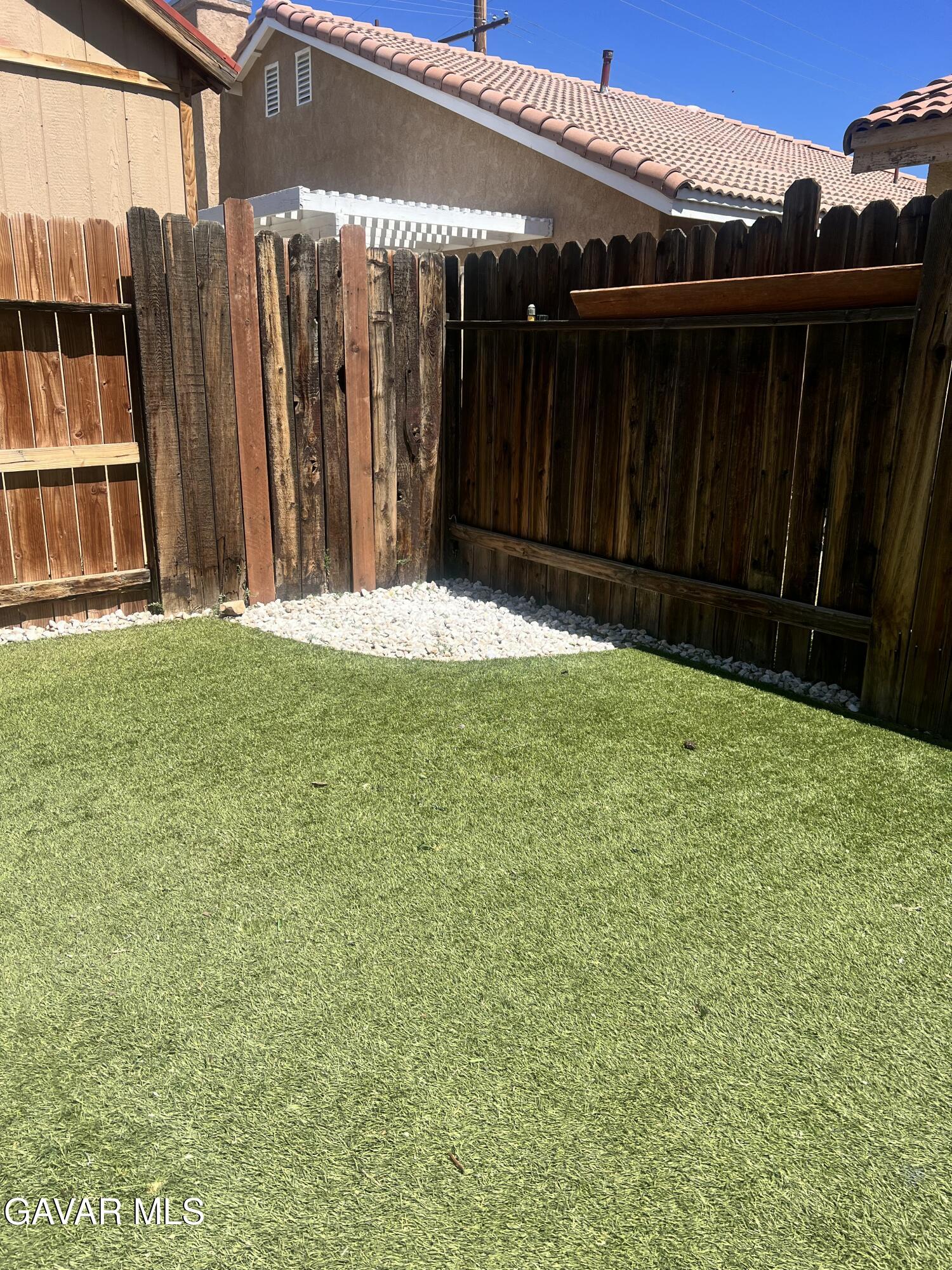 2428 Dixie Street Rosamond, CA 93560 - Photo 21 of 29 IMG_5671