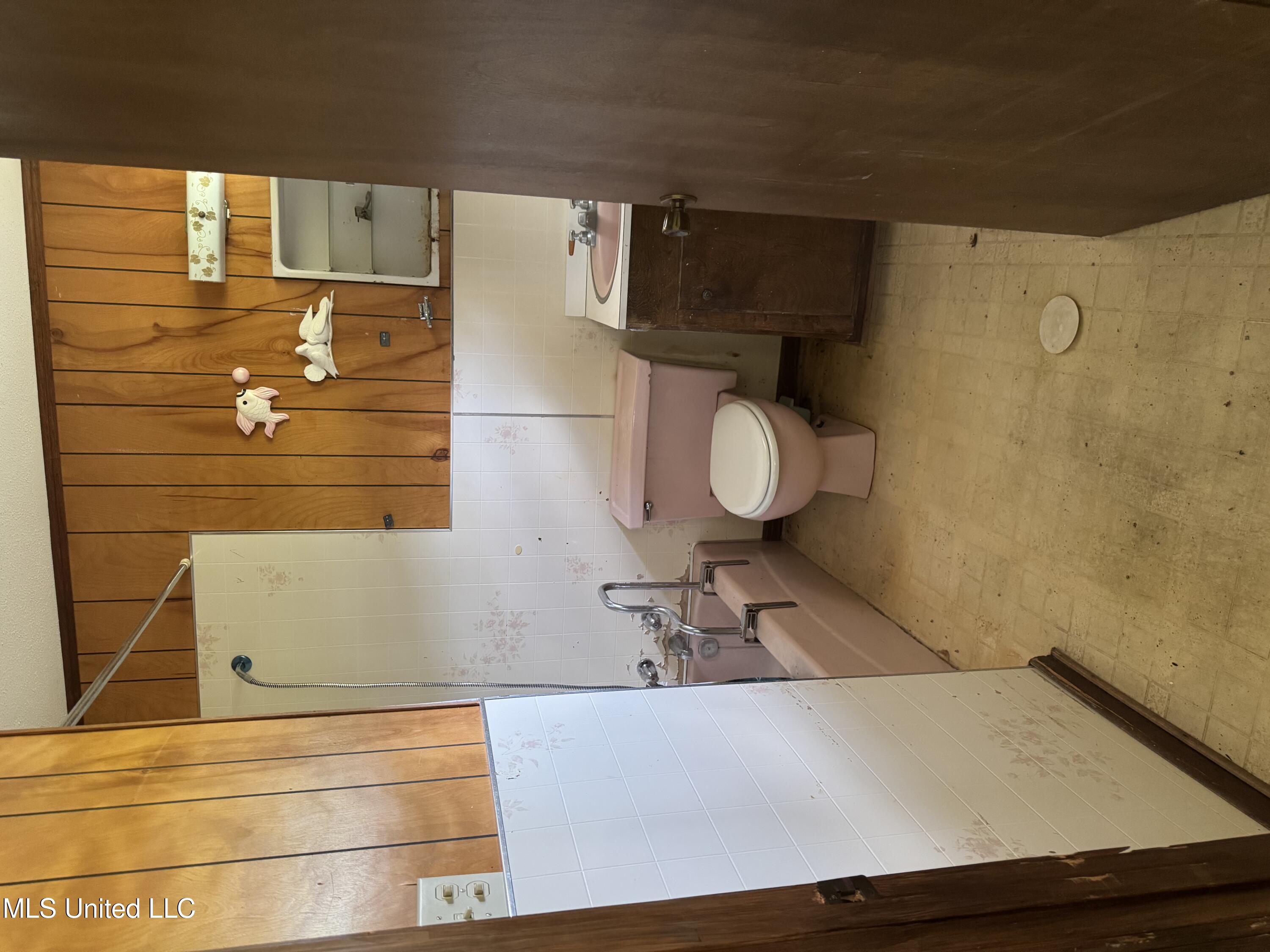 1033 Gertman Hill Road McComb, MS 39648 - Photo 11 of 13 IMG_7608