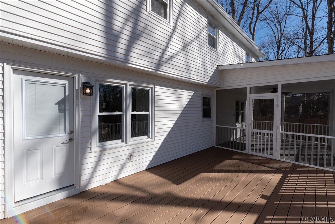11711 Robious Road Midlothian, VA 23113 - Photo 27 of 32 a view of a balcony