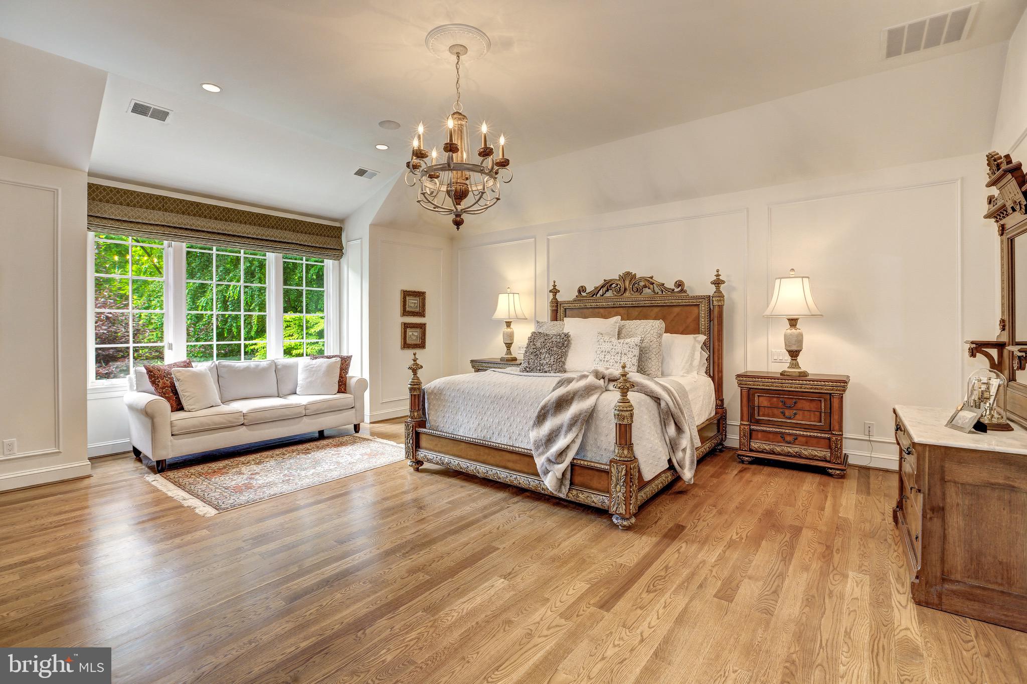 8921 Burdette Road Bethesda, MD 20817 - Photo 17 of 49 Master Bedroom