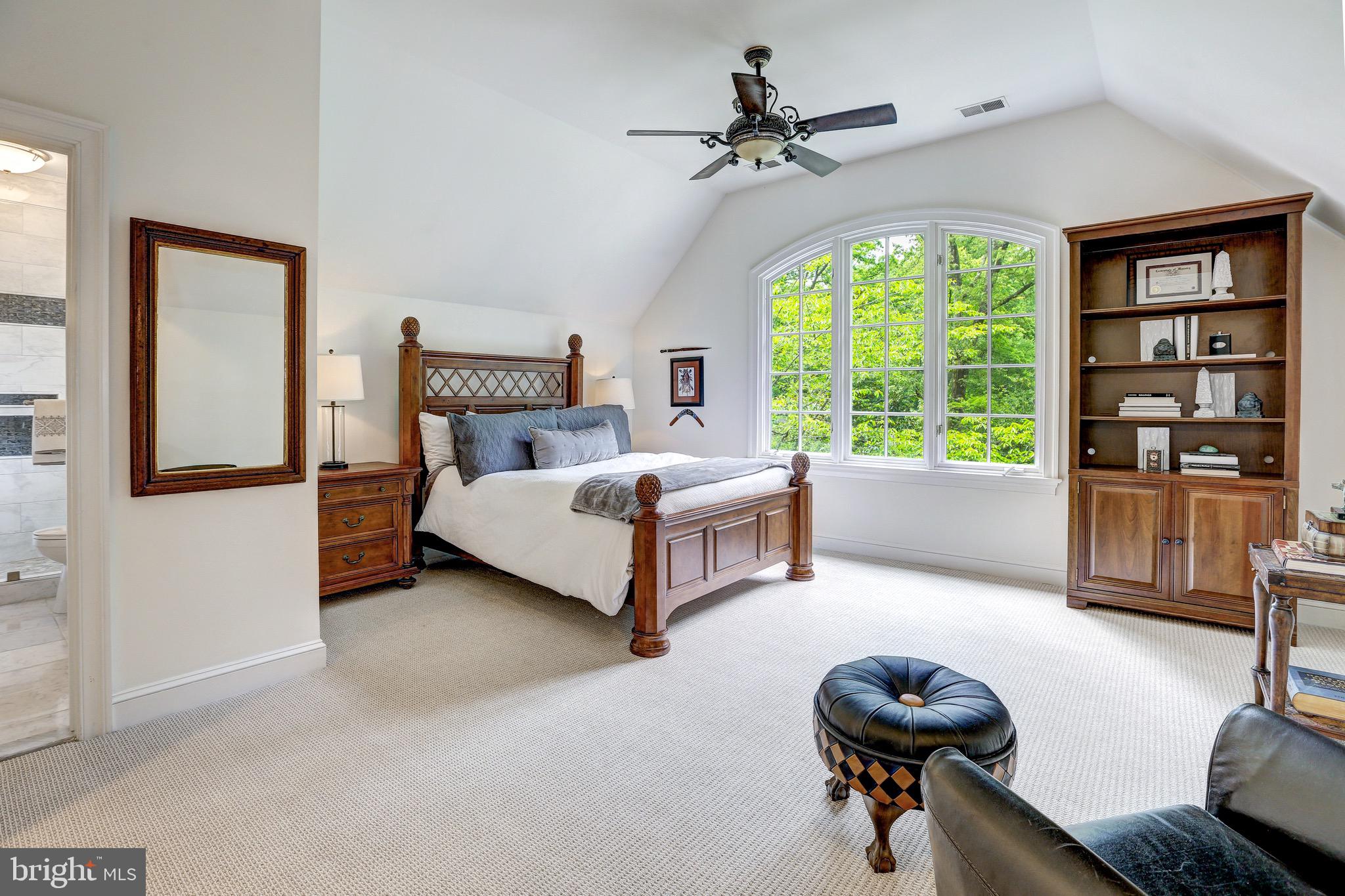 8921 Burdette Road Bethesda, MD 20817 - Photo 24 of 49 Guest Room