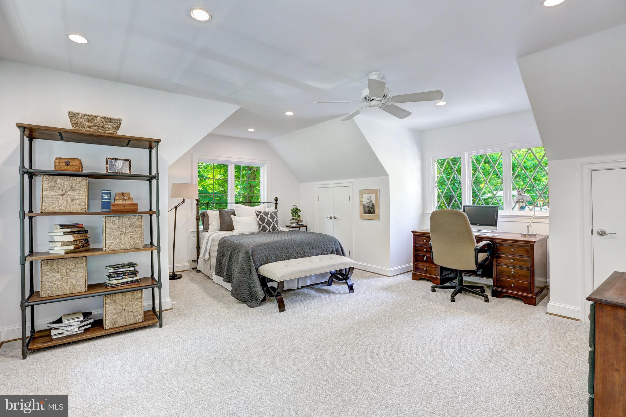 8921 Burdette Road Bethesda, MD 20817 - Photo 26 of 49 Guest Room