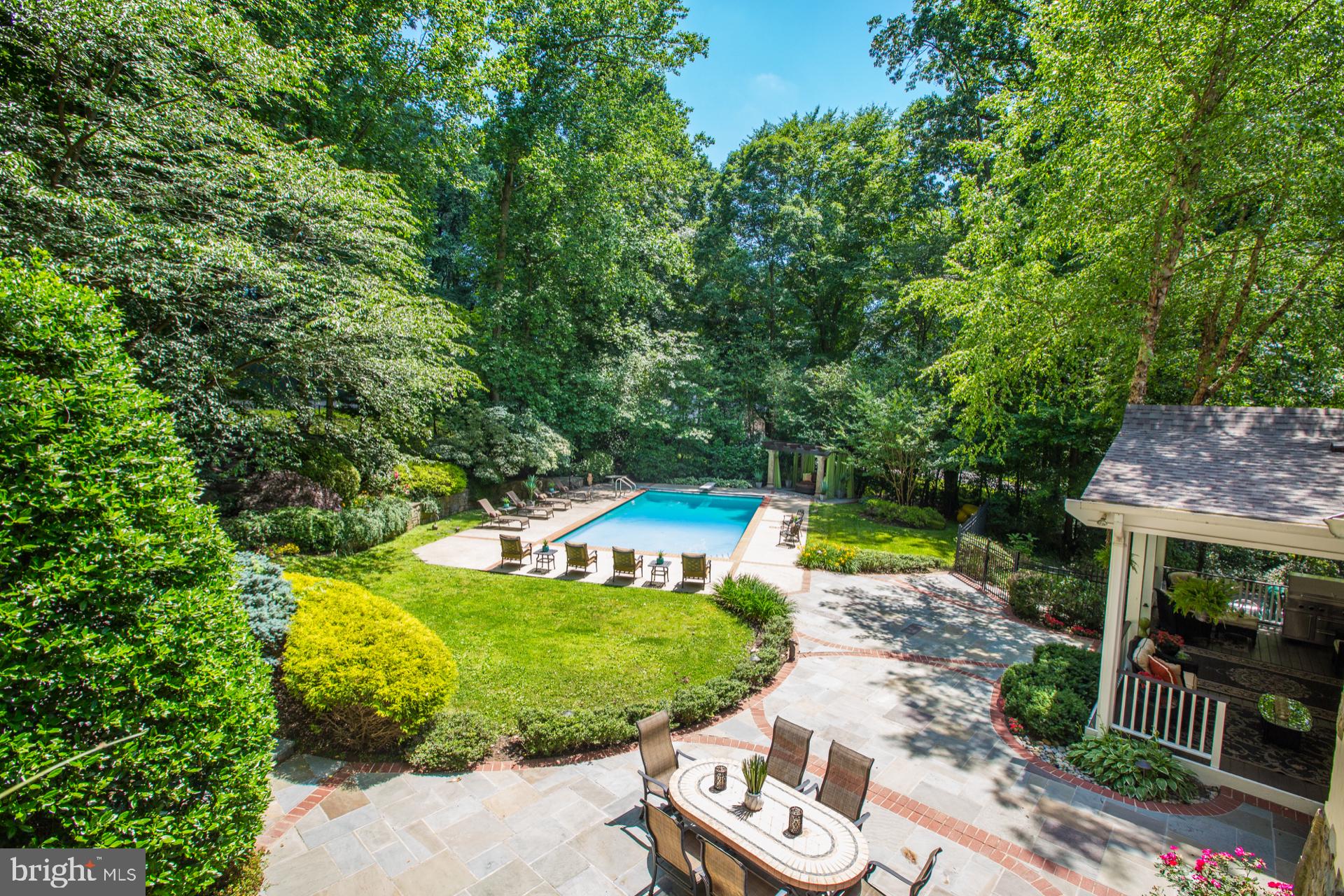 8921 Burdette Road Bethesda, MD 20817 - Photo 38 of 49 Lush & Secluded Backyard