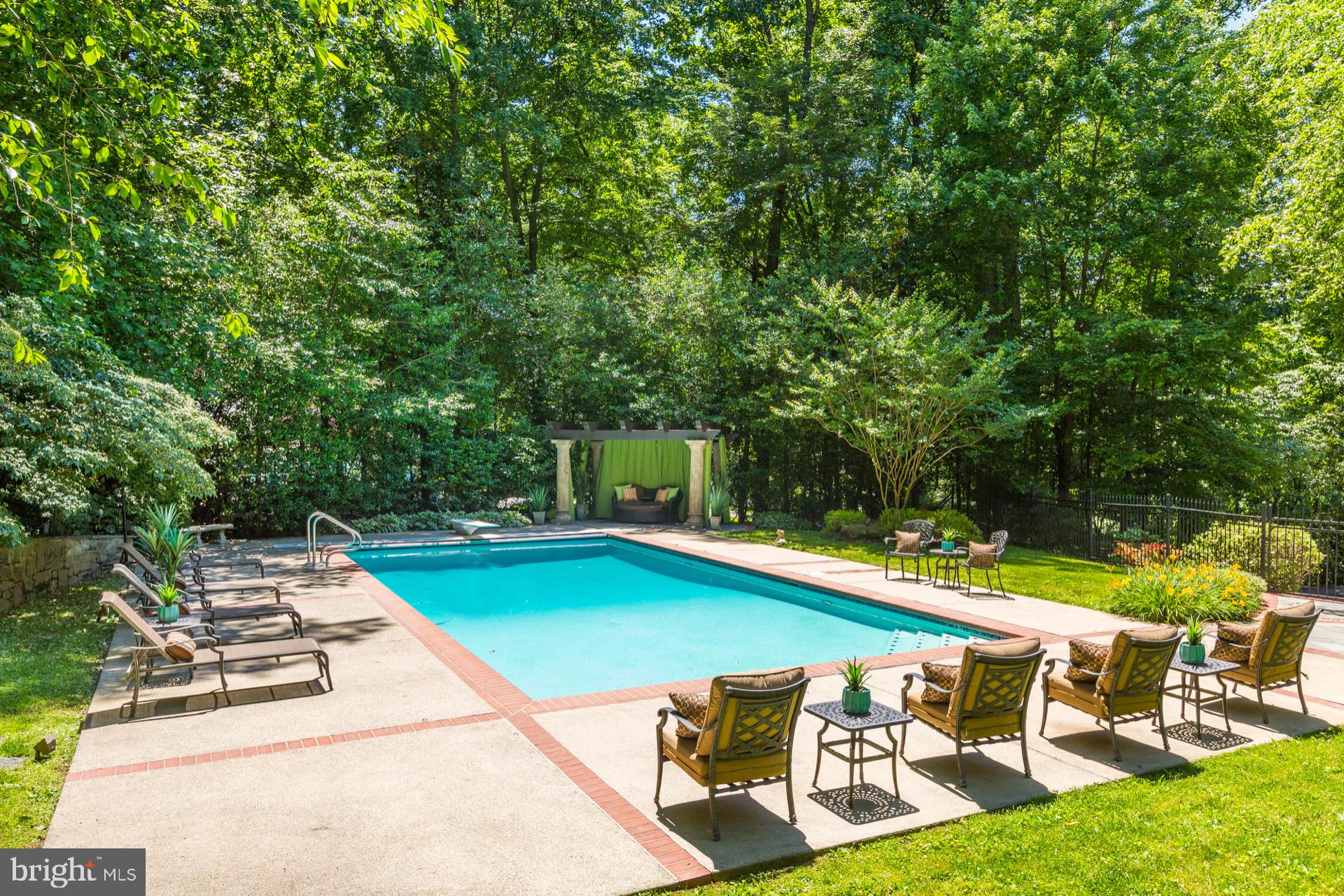 8921 Burdette Road Bethesda, MD 20817 - Photo 39 of 49 Beautiful Swimming Pool