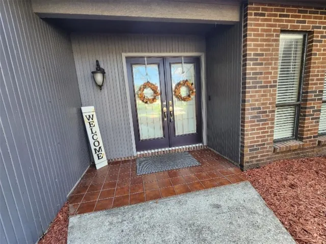 $340,000 | 34386 Whispering Oaks Boulevard, Dade City, FL 33523