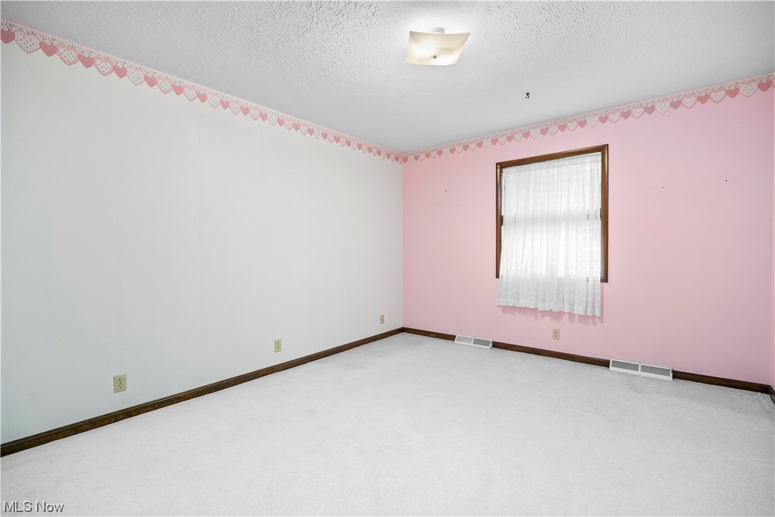 37360 Chestnut Ridge Road Elyria, OH 44035 - Photo 27 of 35