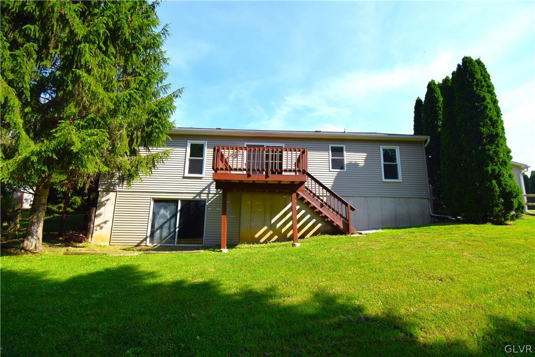 1525 Fernwood Road Slatington, PA 18080 - Photo 6 of 46 Gallery Image 6