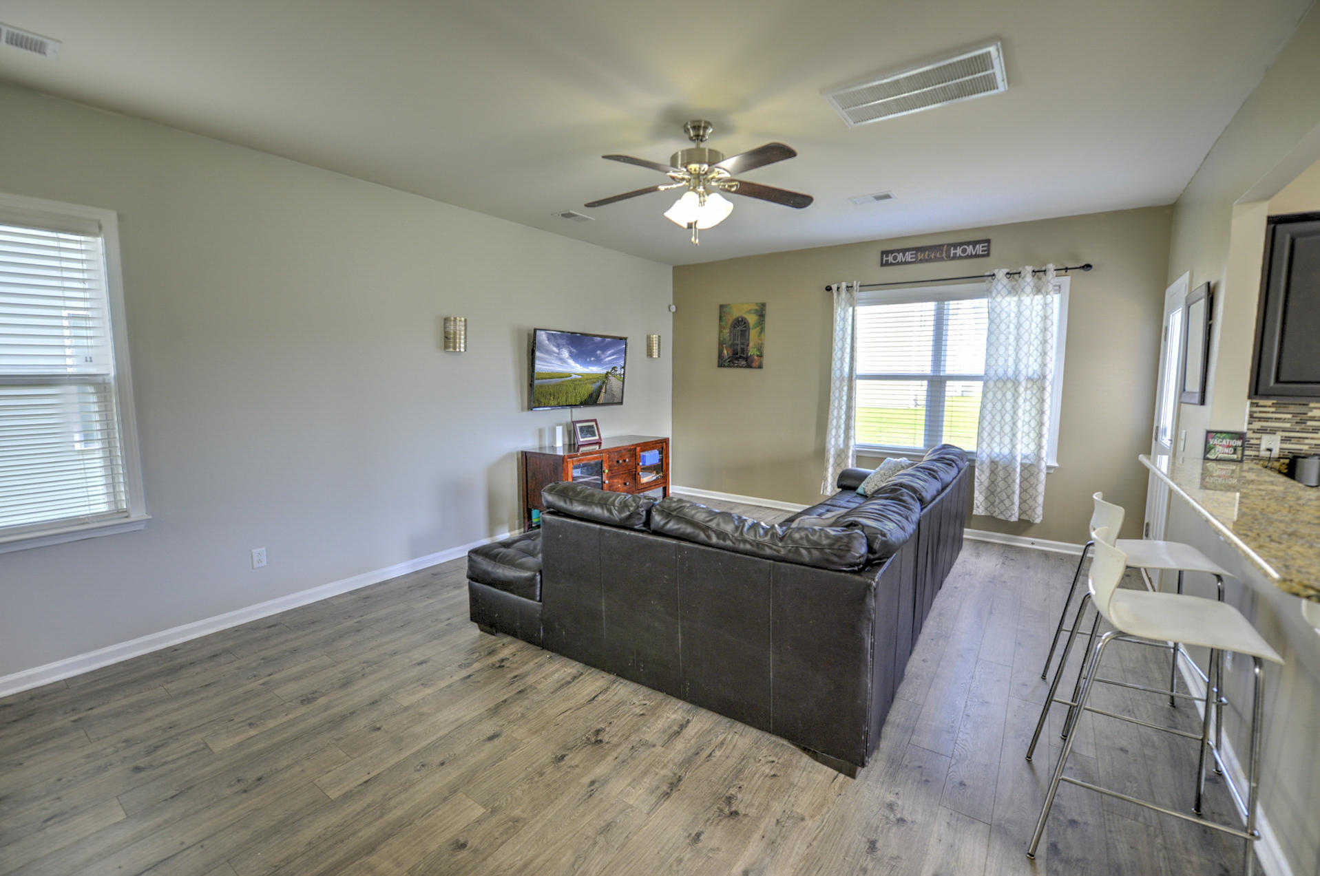 403 Ridgedale Road Summerville, SC 29486 - Photo 4 of 38 _DSC5758_59_60_61_62