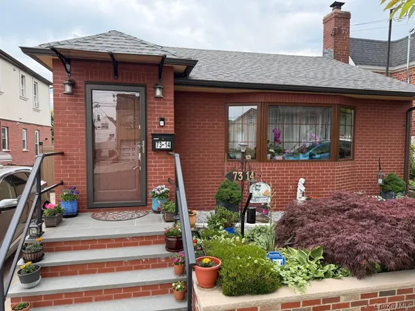 $1,200,000 | 73-14 69th Avenue | Middle Village