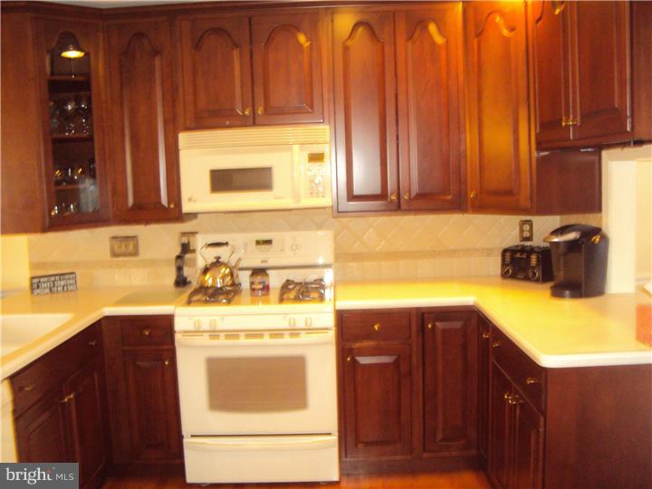 66 Southampton Parish Road Landenberg, PA 19350 - Photo 12 of 24 Kitchen