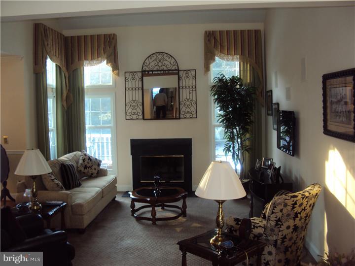 66 Southampton Parish Road Landenberg, PA 19350 - Photo 6 of 24 Living Room