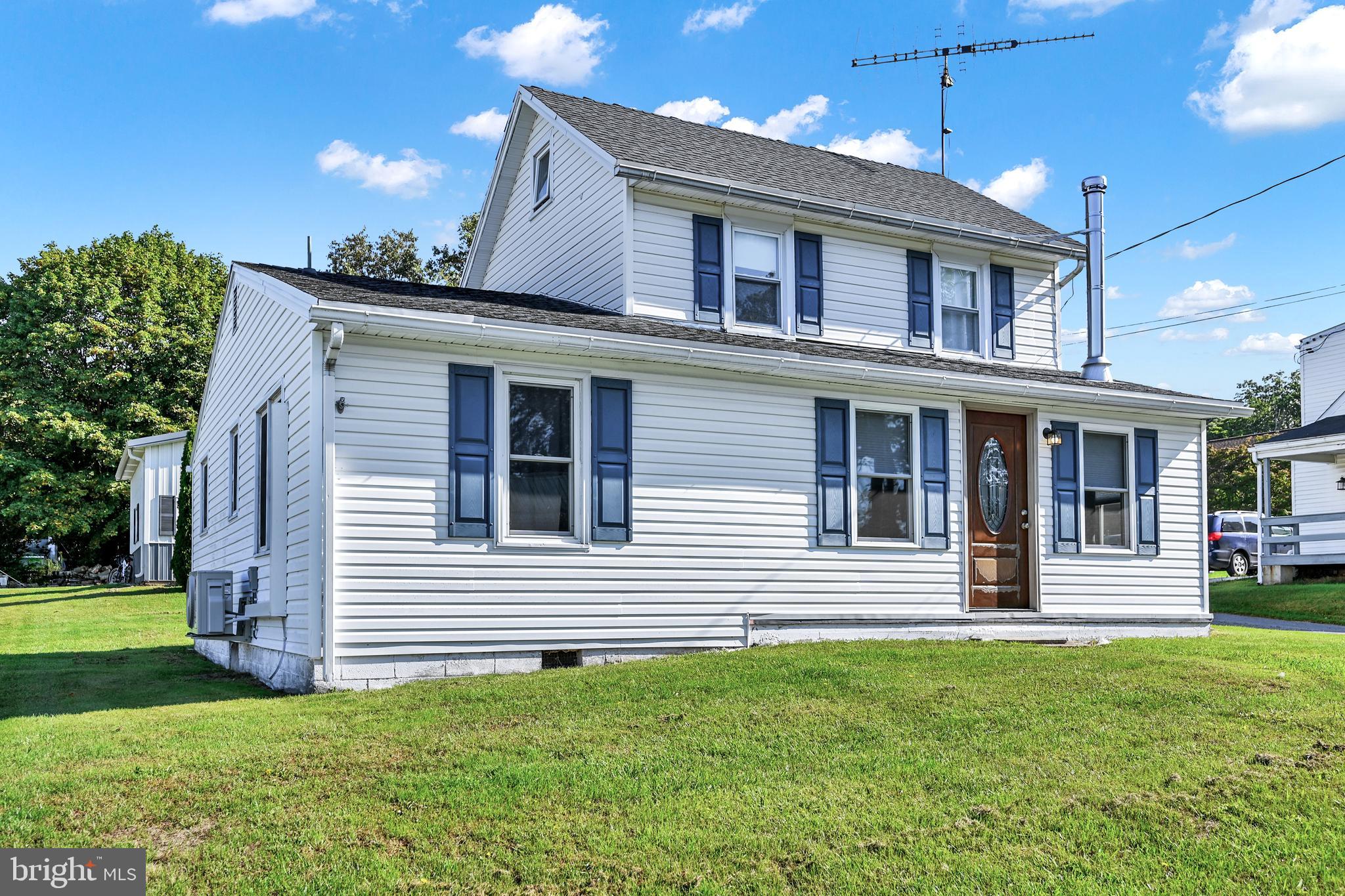 11235 South Mountain Road Fayetteville, PA 17222 - Photo 1 of 39