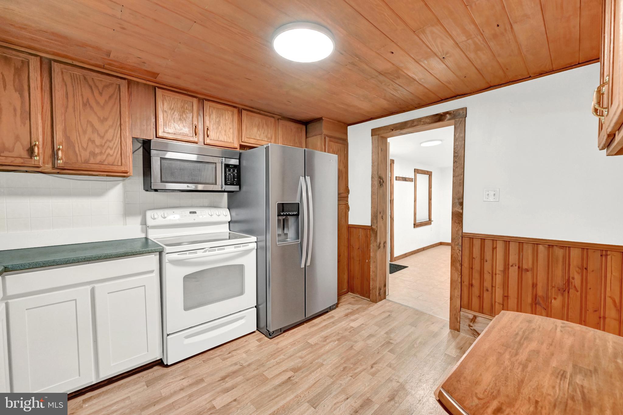 11235 South Mountain Road Fayetteville, PA 17222 - Photo 14 of 39