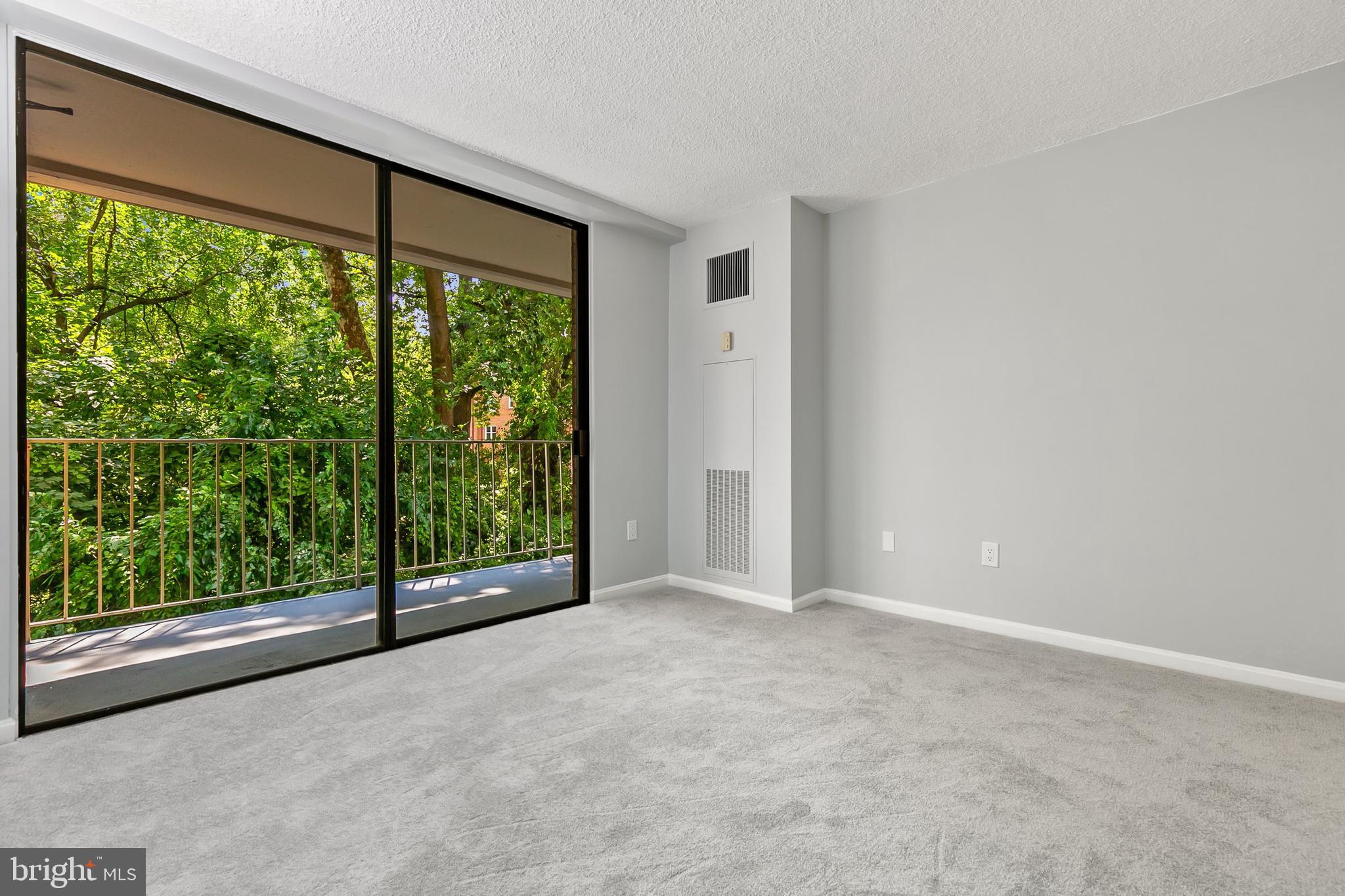 2100 Washington Avenue, Unit 2C Silver Spring, MD 20910 - Photo 20 of 47