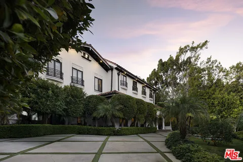 $7,995,000 | 531 South Rossmore Avenue, Los Angeles, CA 90020
