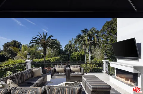 $8,995,000 | 531 South Rossmore Avenue, Los Angeles, CA 90020