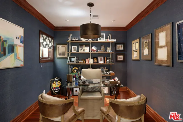 a view of living room and livingroom with furniture