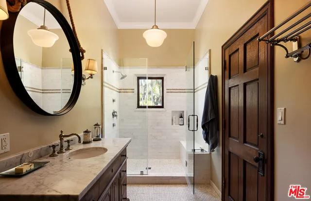 $8,995,000 | 531 South Rossmore Avenue, Los Angeles, CA 90020