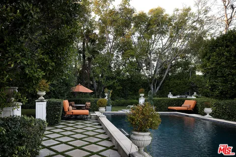 $8,995,000 | 531 South Rossmore Avenue, Los Angeles, CA 90020