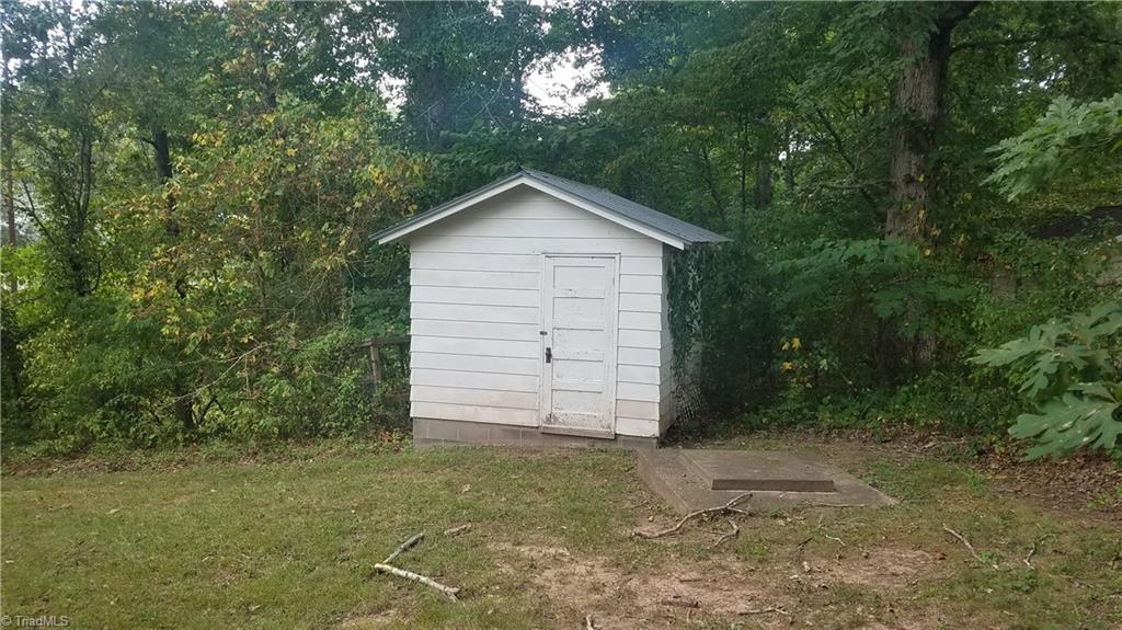 968 Dan Valley Road Madison, NC 27025 - Photo 14 of 14 Gallery Image 14