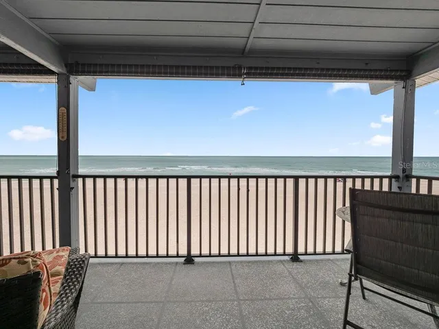 $2,690,000 | 6700 Gulf Drive, Unit B8, Holmes Beach, FL 34217