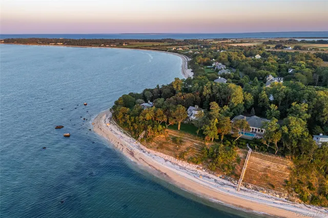 $4,250,000 | 2670 Grandview Drive, Orient, NY 11957