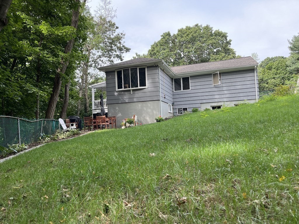 40 Carlisle Road Dedham, MA 02026 - Photo 25 of 28 Gallery Image 25