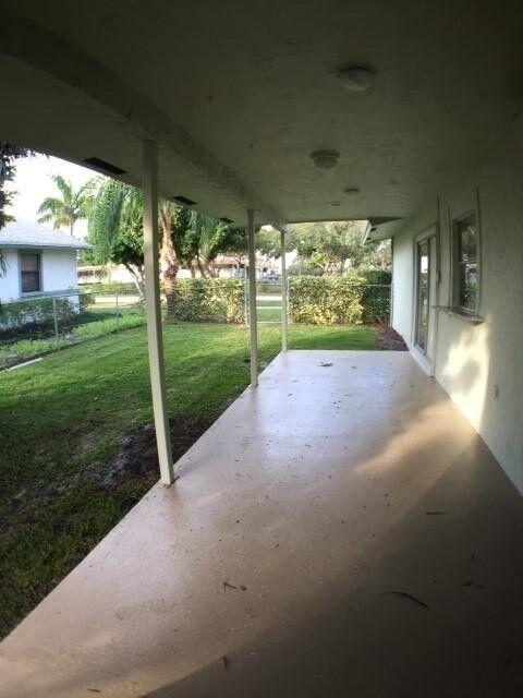 1314 Northwest 2nd Avenue Boca Raton, FL 33432 - Photo 18 of 21 Yard 2