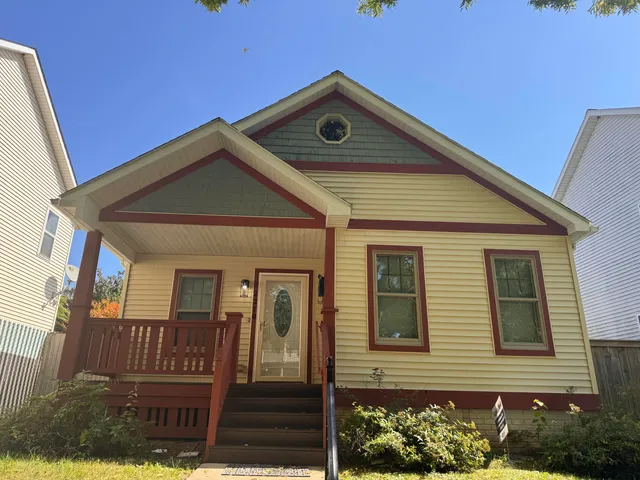 $299,900 | 2210 North 15th Street, Milwaukee, WI 53205