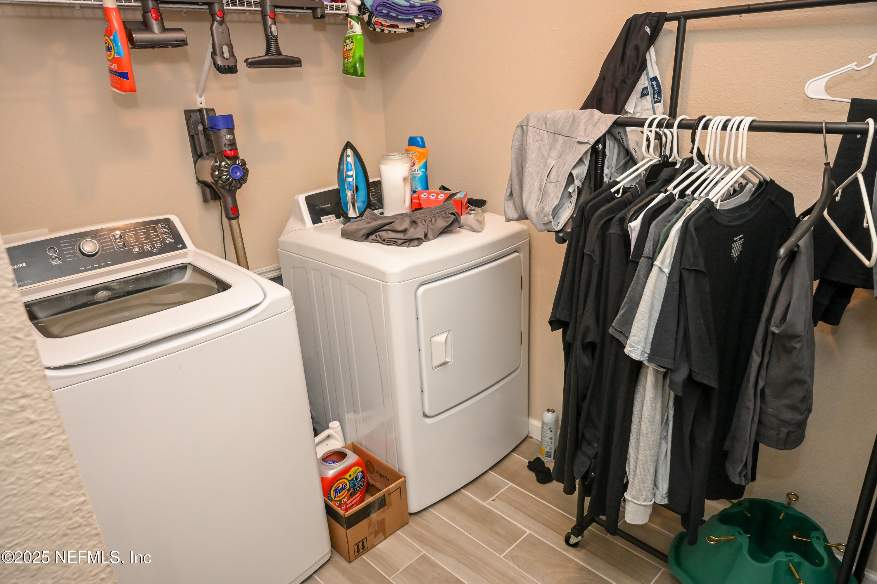 441 Boracay Circle St. Johns, FL 32259 - Photo 33 of 40 a utility room with dryer and washer