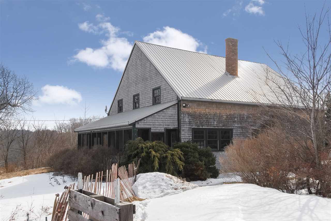 39 Governors Road Pittsfield, NH 03263 - Photo 5 of 40
