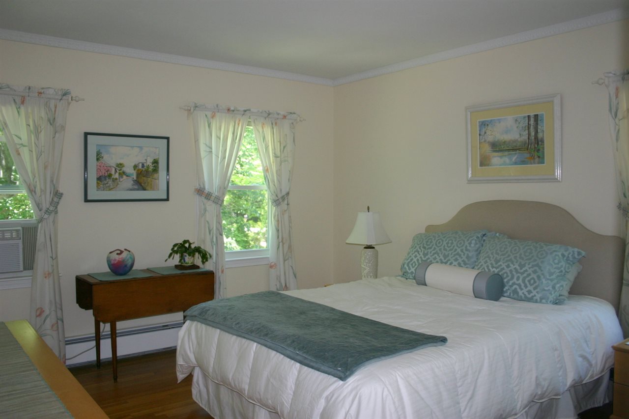 25 Nathan Lord Road Amherst, NH 03031 - Photo 18 of 29