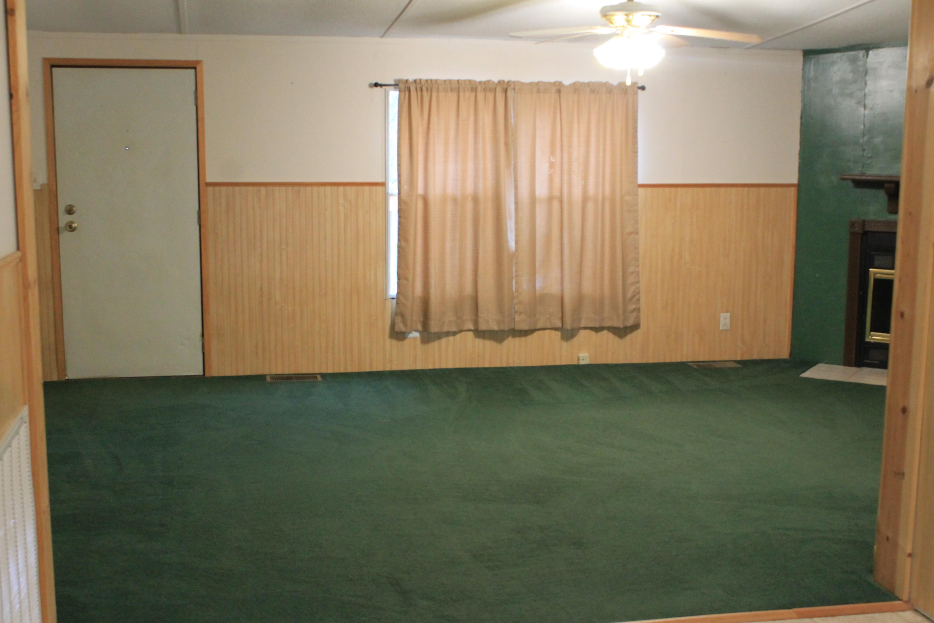 1725 Sockless Road Dandridge, TN 37725 - Photo 7 of 22 IMG_7763