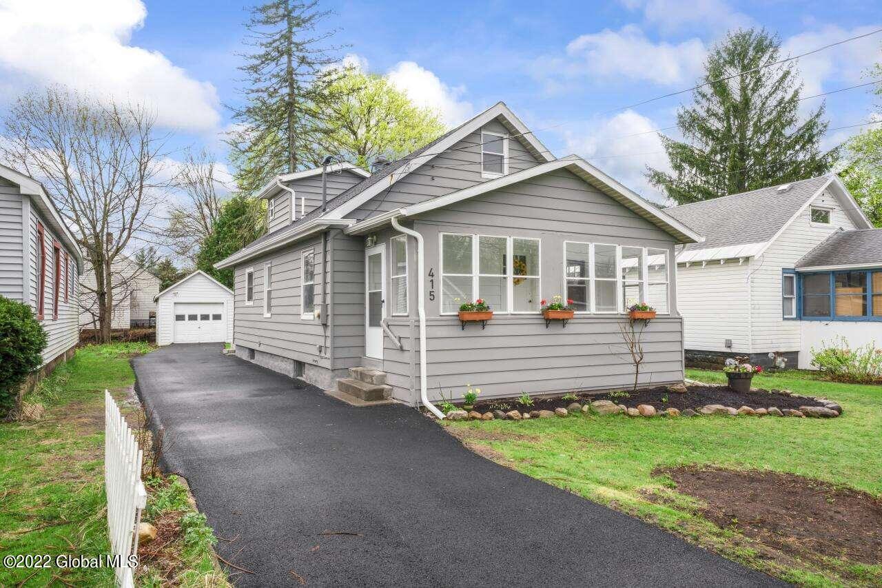 415 Vley Road Schenectady, NY 12302 - Photo 1 of 20 Front Exterior