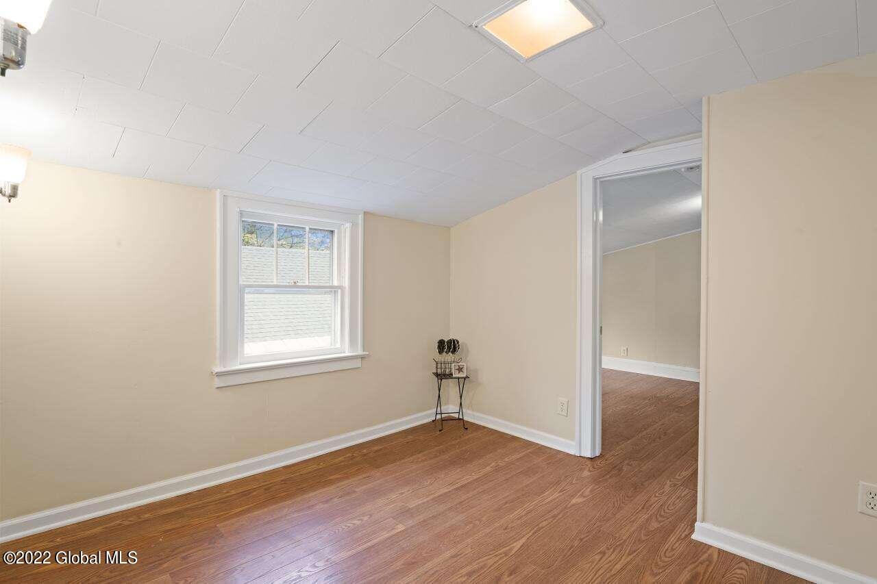 415 Vley Road Schenectady, NY 12302 - Photo 14 of 20 Davis.14