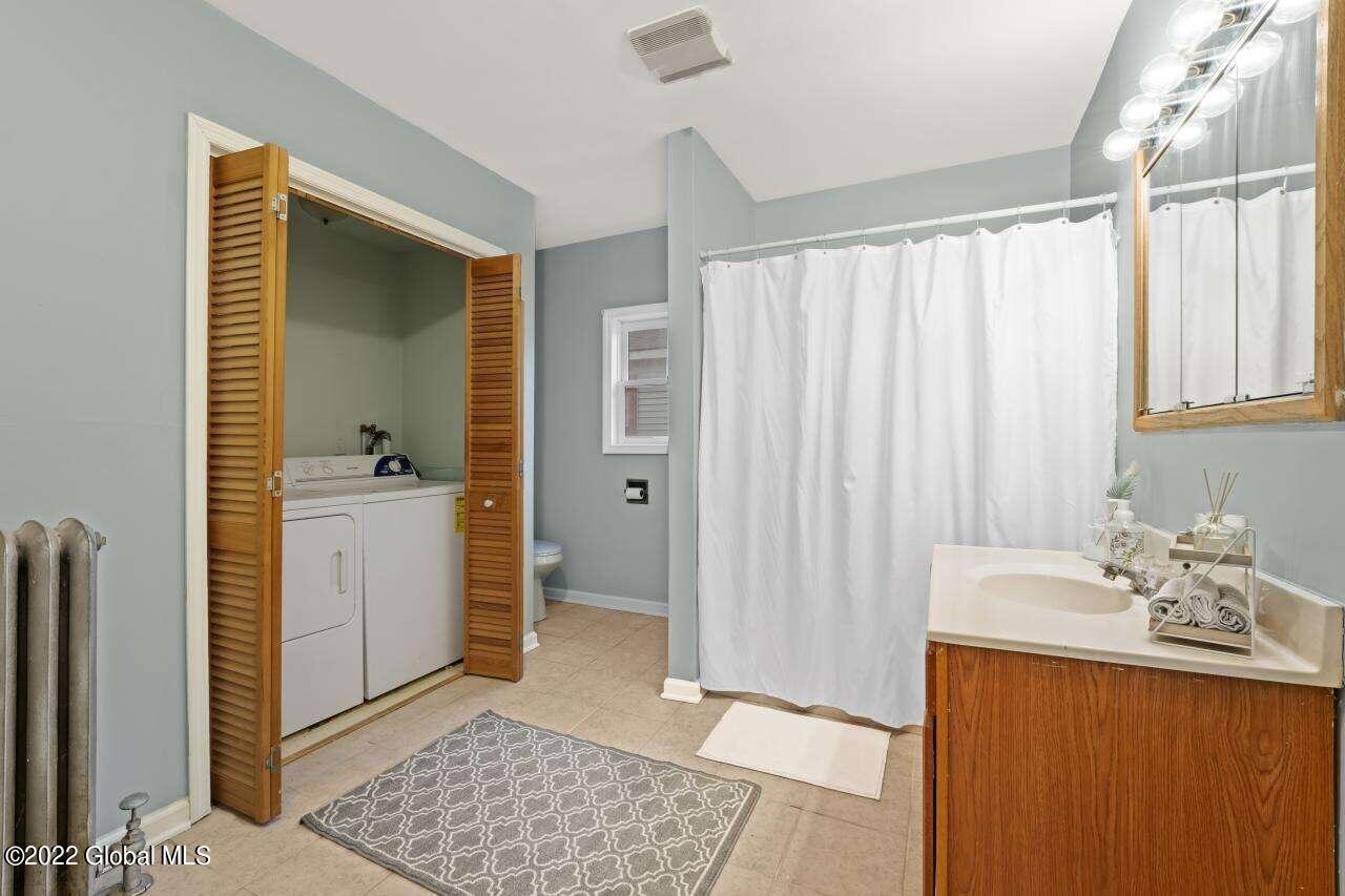 415 Vley Road Schenectady, NY 12302 - Photo 6 of 20 Davis.6