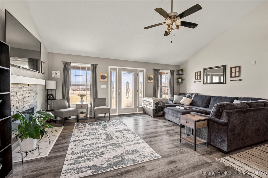 1143 South Moon Road Scottsburg, IN 47170 - Photo 3 of 41