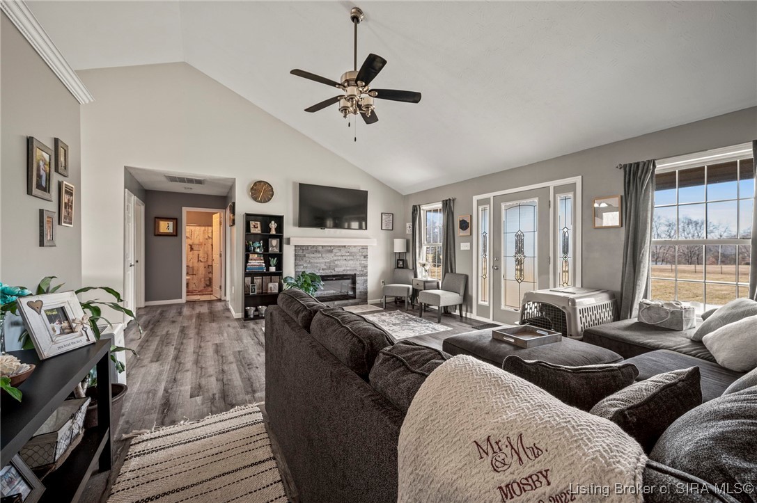 1143 South Moon Road Scottsburg, IN 47170 - Photo 4 of 41