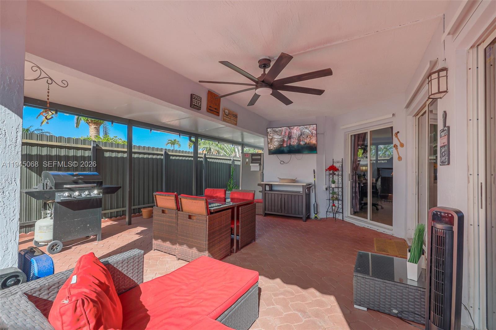 9526 Southwest 155th Avenue Miami, FL 33196 - Photo 42 of 53