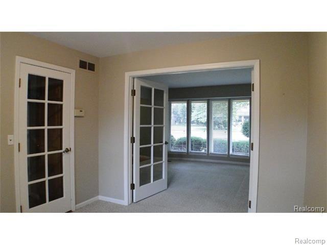 7332 Chichester Road Canton, MI 48187 - Photo 6 of 15 GetMedia (4).jpg